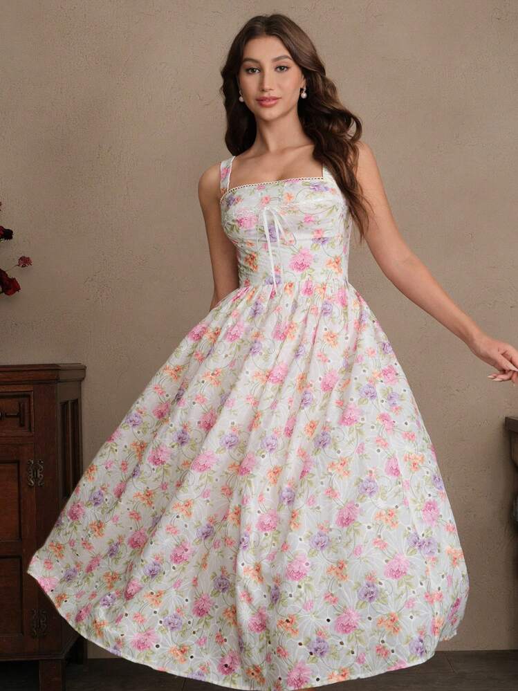 Vestido blanco floral con escote recto romántico corsé ajustable