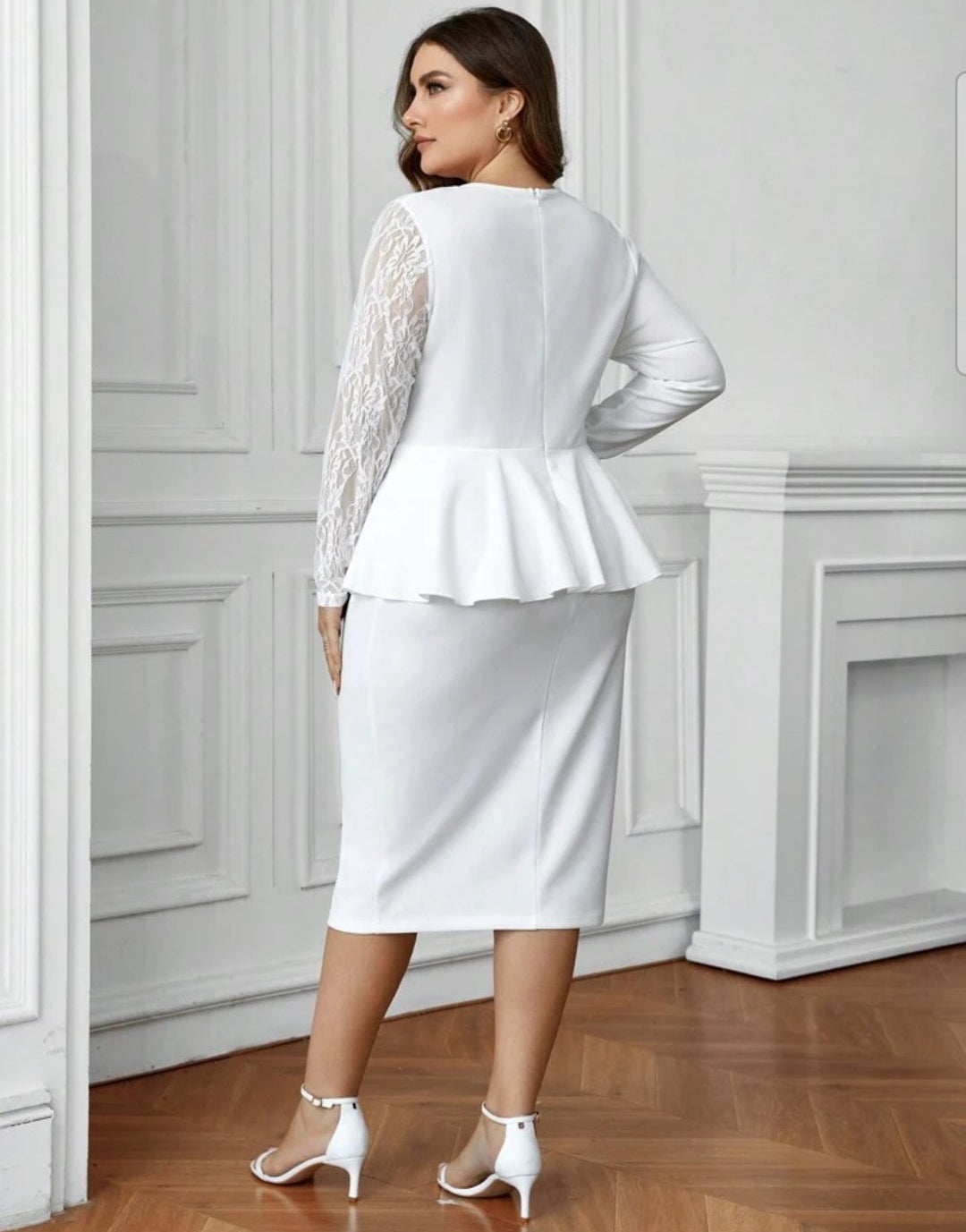 Vestido blanco formal peplum