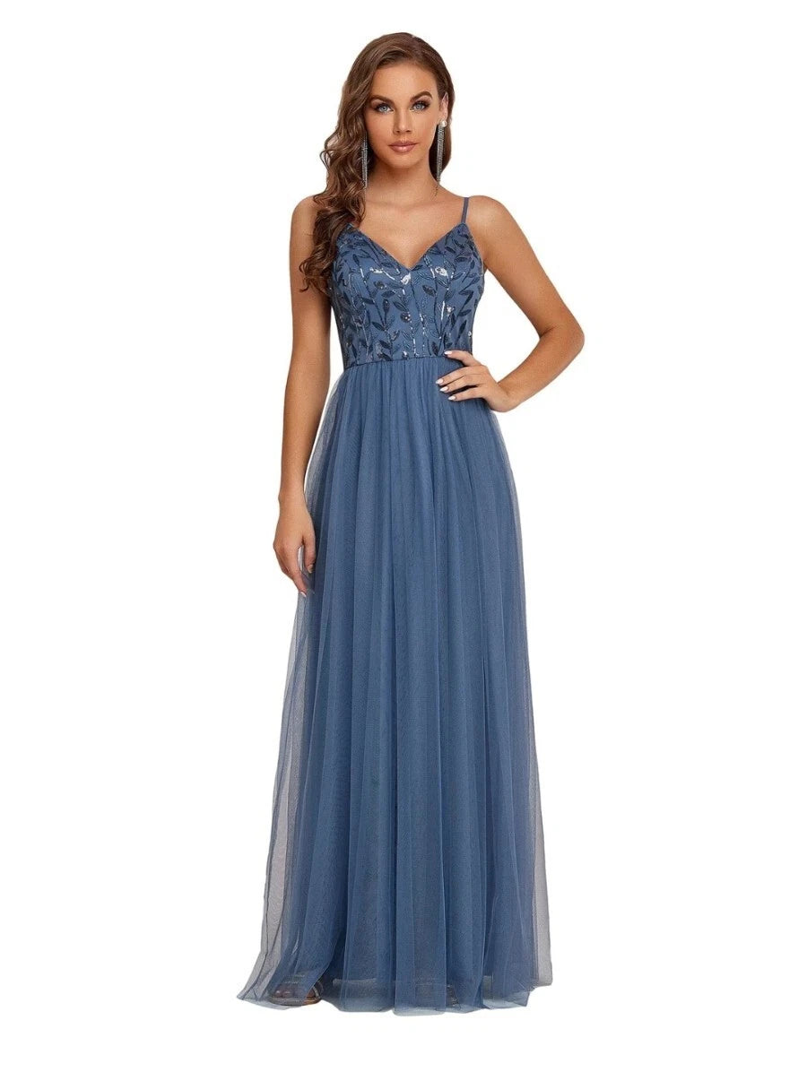 Vestido dusty blue lentejuelas y falda tul