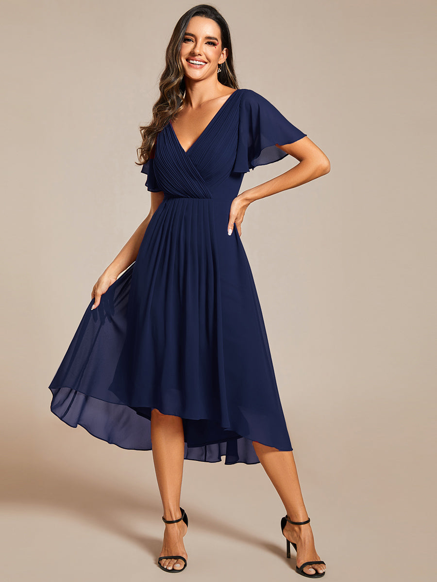 Vestido azul marino midi con escote en V