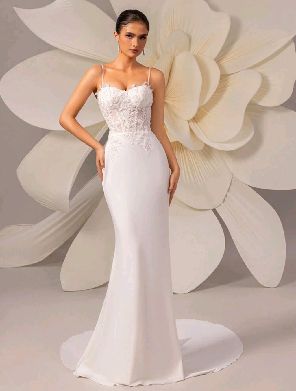 Vestido de Gala "Aura Floral" – Elegancia Sirena con Corsé Artesanal