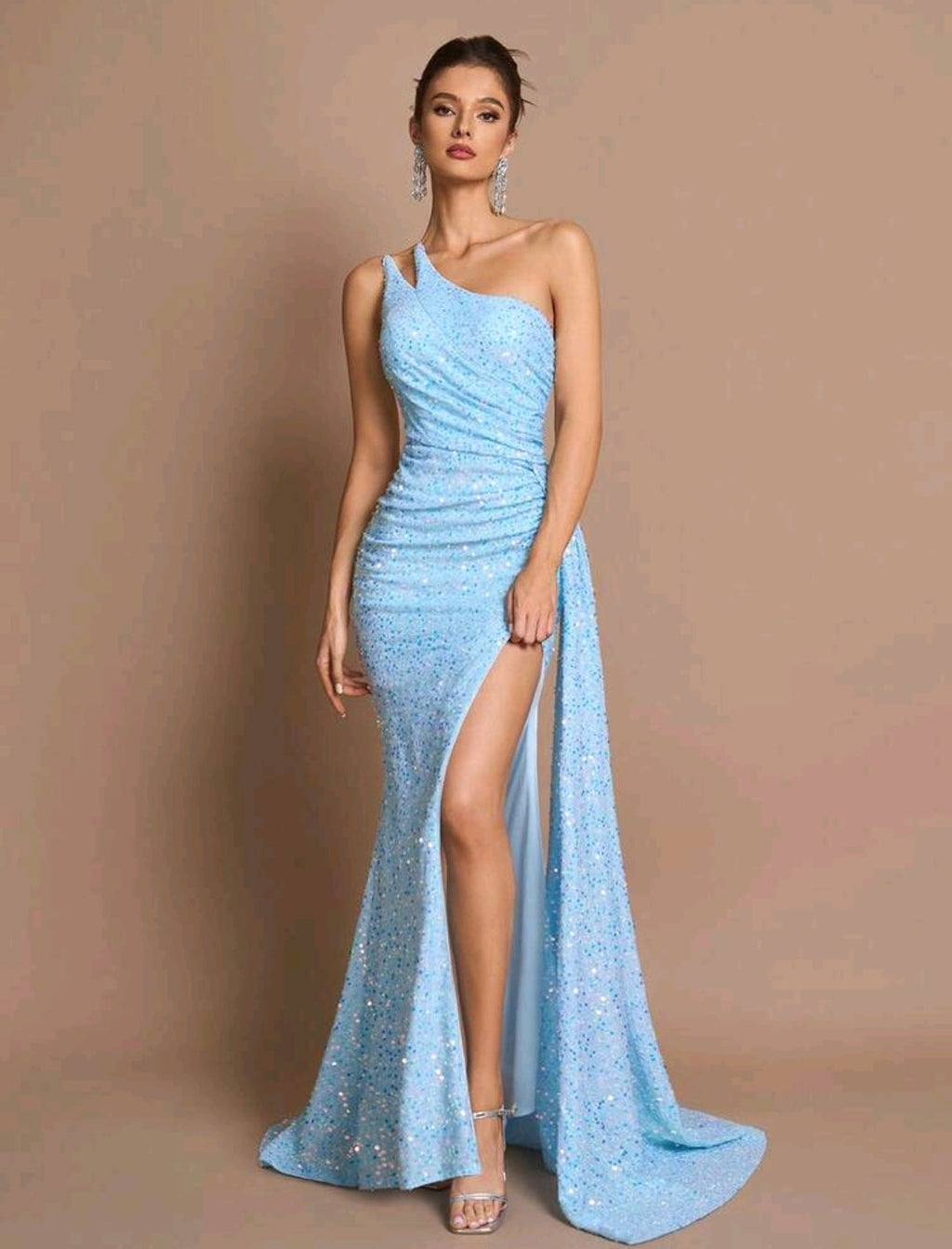 Vestido lentejuelas tornasol de una manga