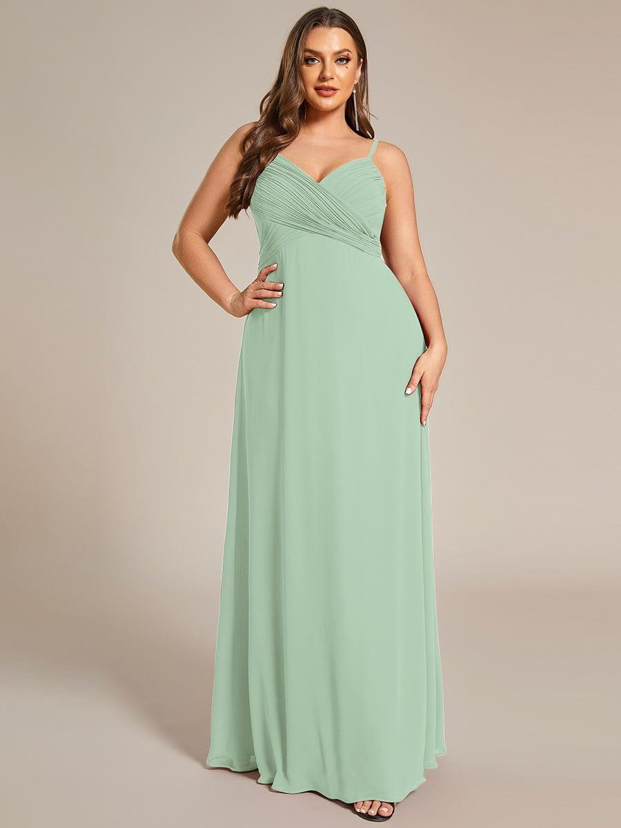 Vestido verde sage tirante delgado corte A