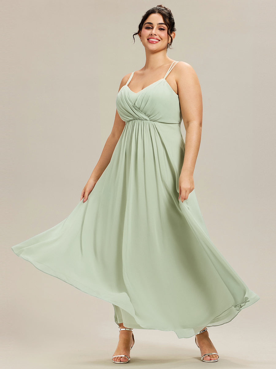 Vestido verde sage corte A con espalda semi abierta