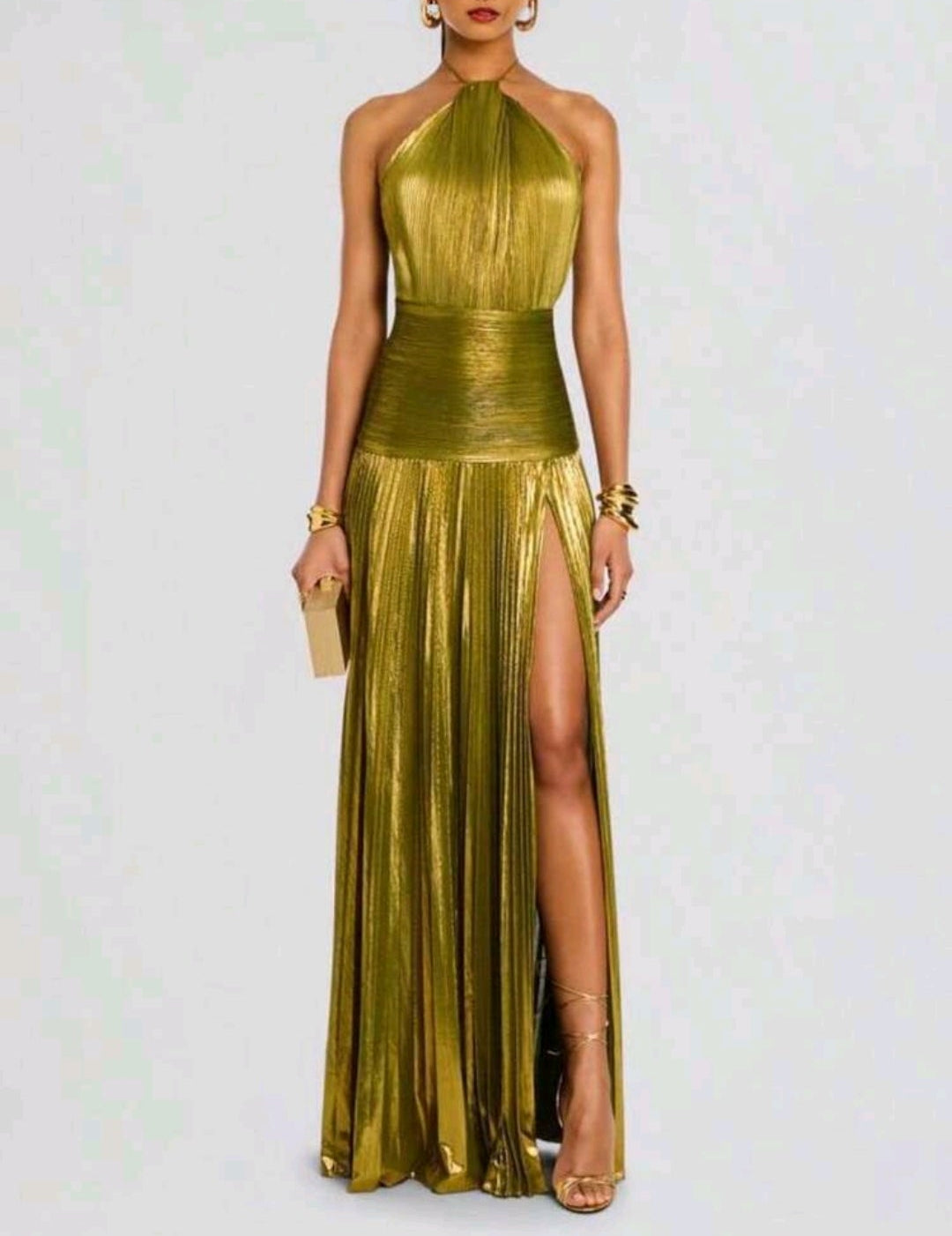 Vestido oliva metálico espalda abierta con abertura lateral