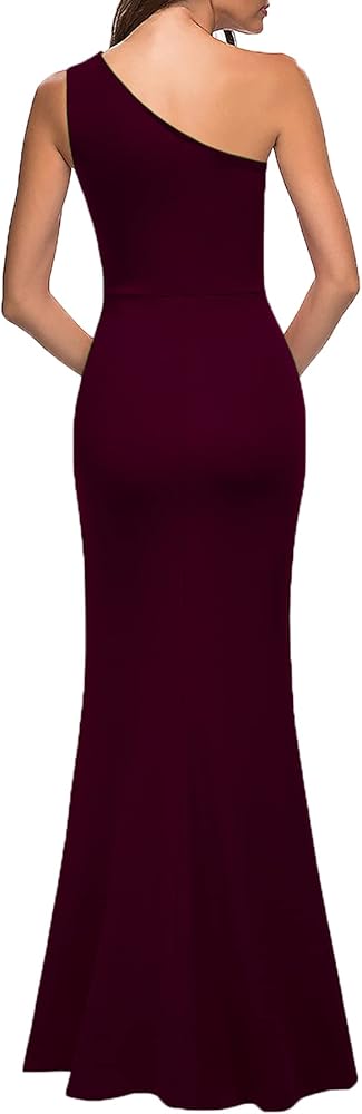 Vestido vino de una manga con abertura lateral