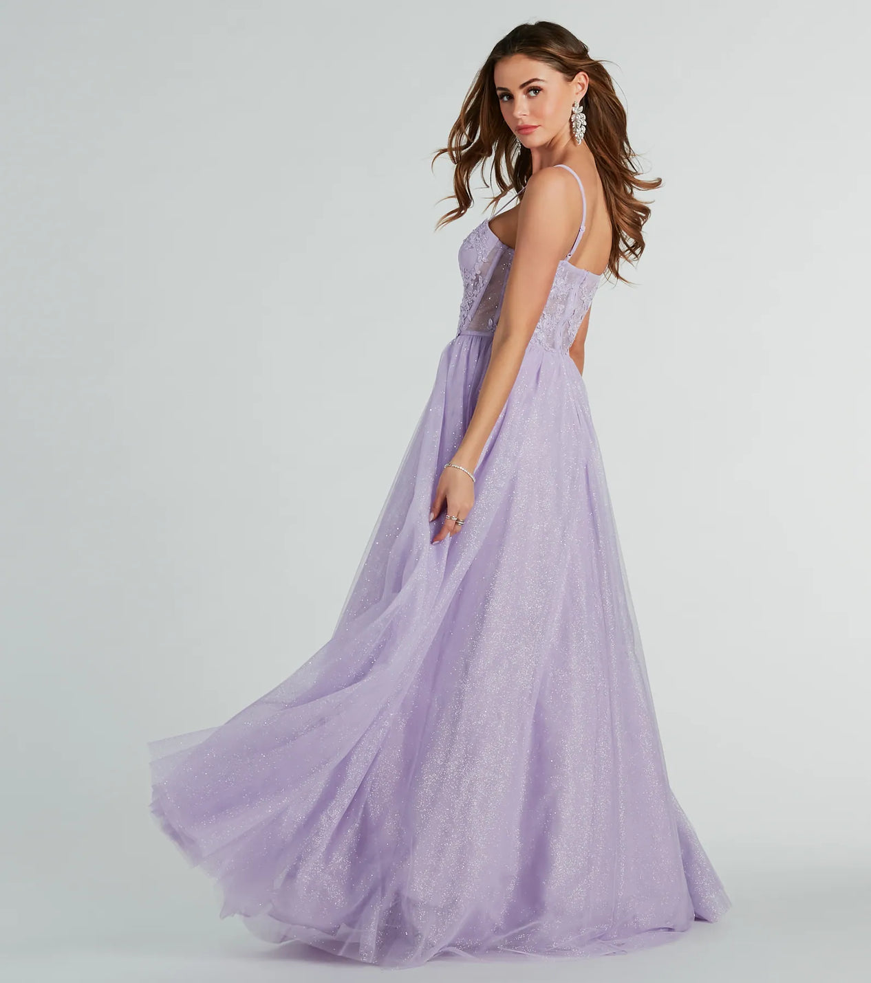 Vestido Sharon con escote corazón y transparencia