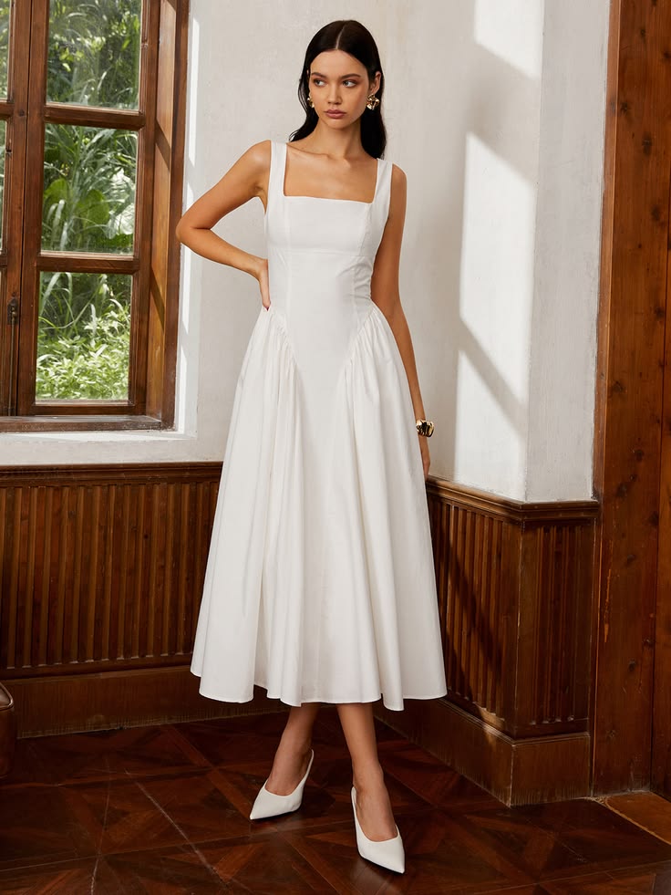Vestido blanco escote recto corte A con tul