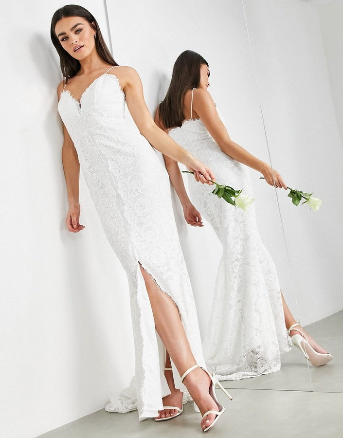 Vestido Novia de Encaje Floral con Cola y Abertura