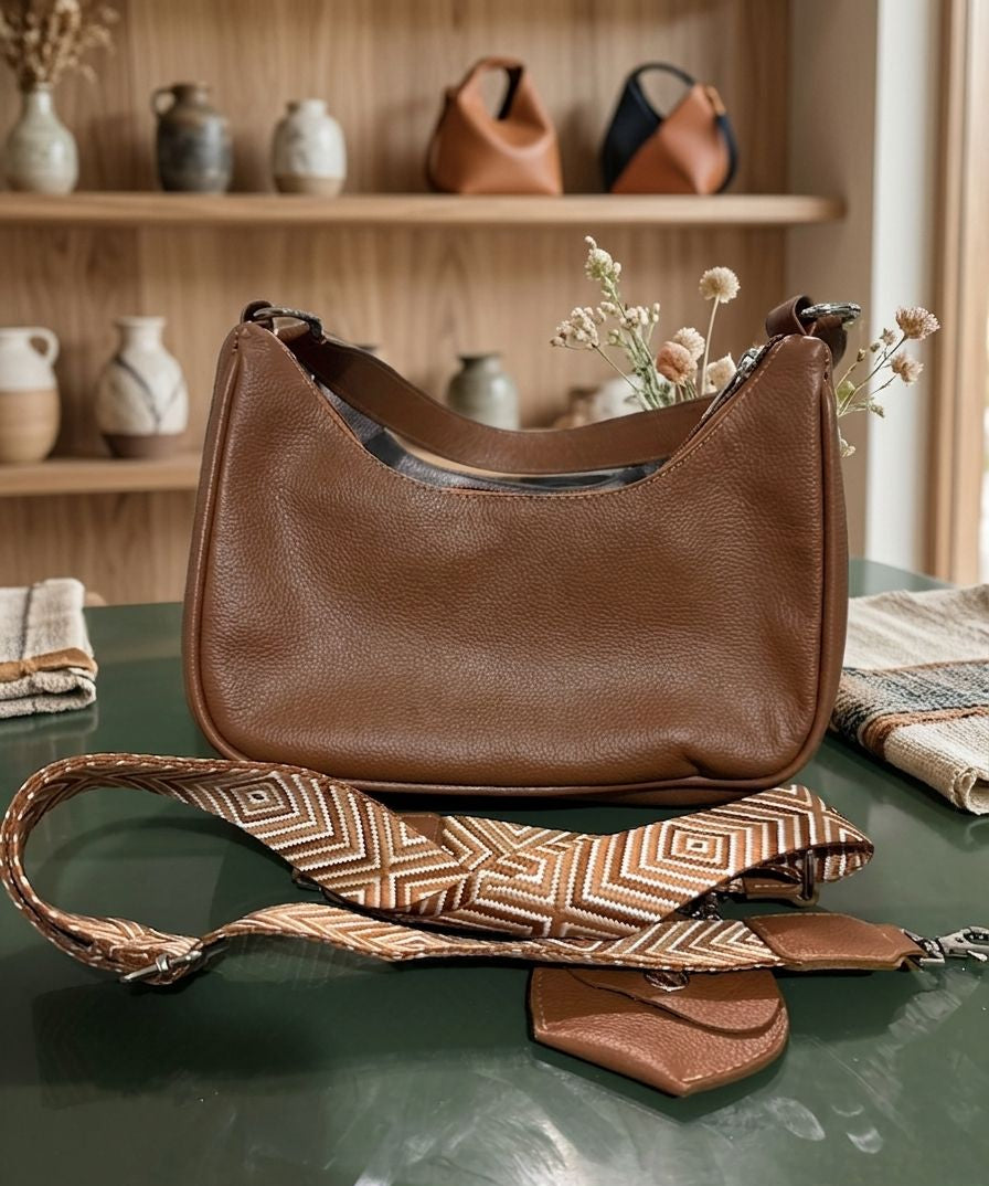 Cartera Hobo pequeña 100% cuero