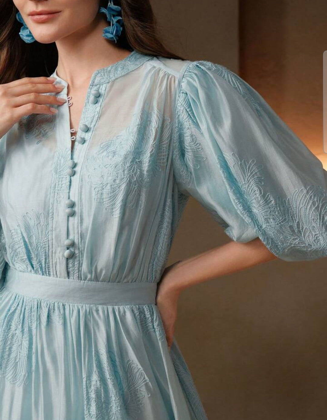 Vestido celeste manga corta bombacha corte A