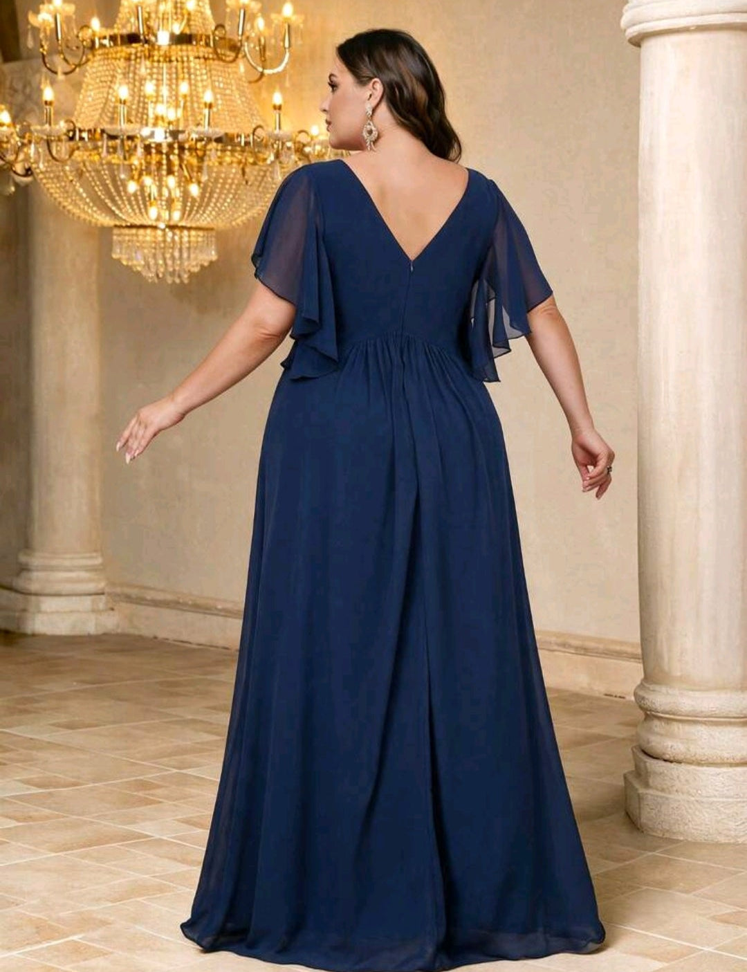 Vestido azul marino lentejuelas tornasol con abertura lateral
