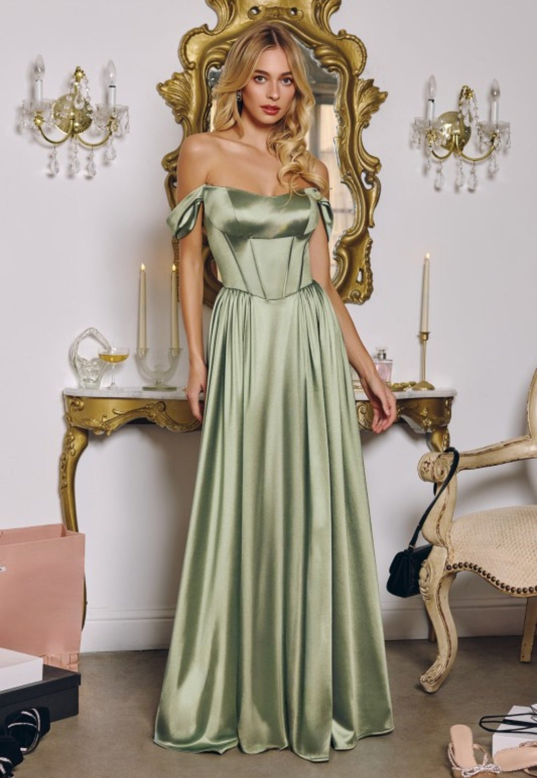 Vestido verde sage off-the-shoulder corte A con corsé ajustable