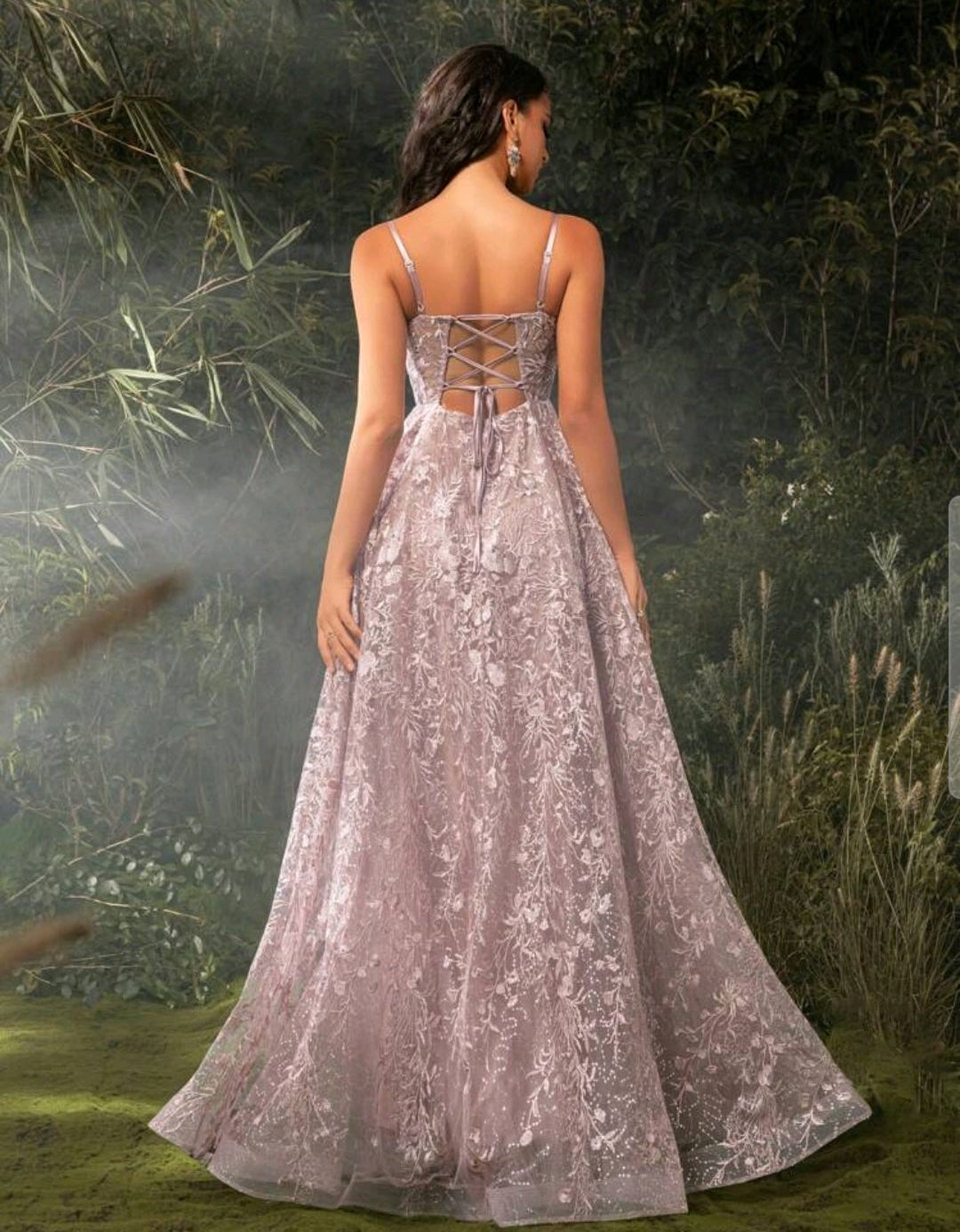 Vestido palo rosa estampado floral con transparencia corsé ajustable