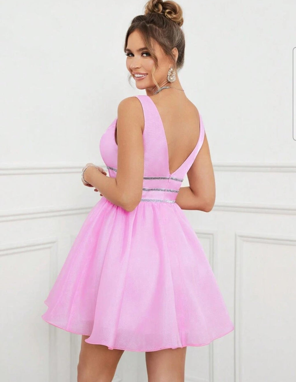 Vestido rosado rayas plateaxas corte A tirante grueso