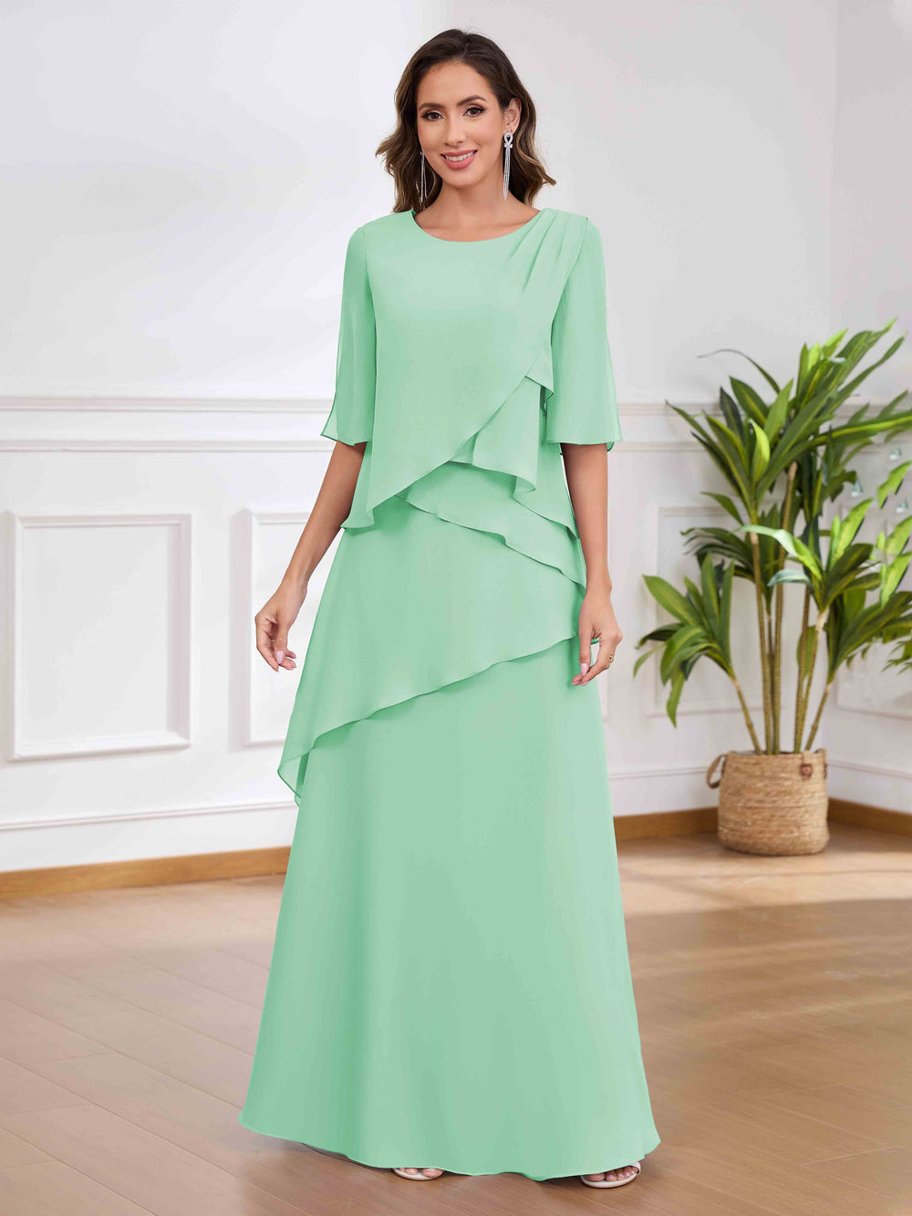 Vestido verde menta con drapeado corte recto