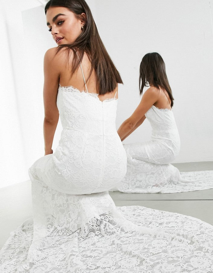 Vestido Novia de Encaje Floral con Cola y Abertura