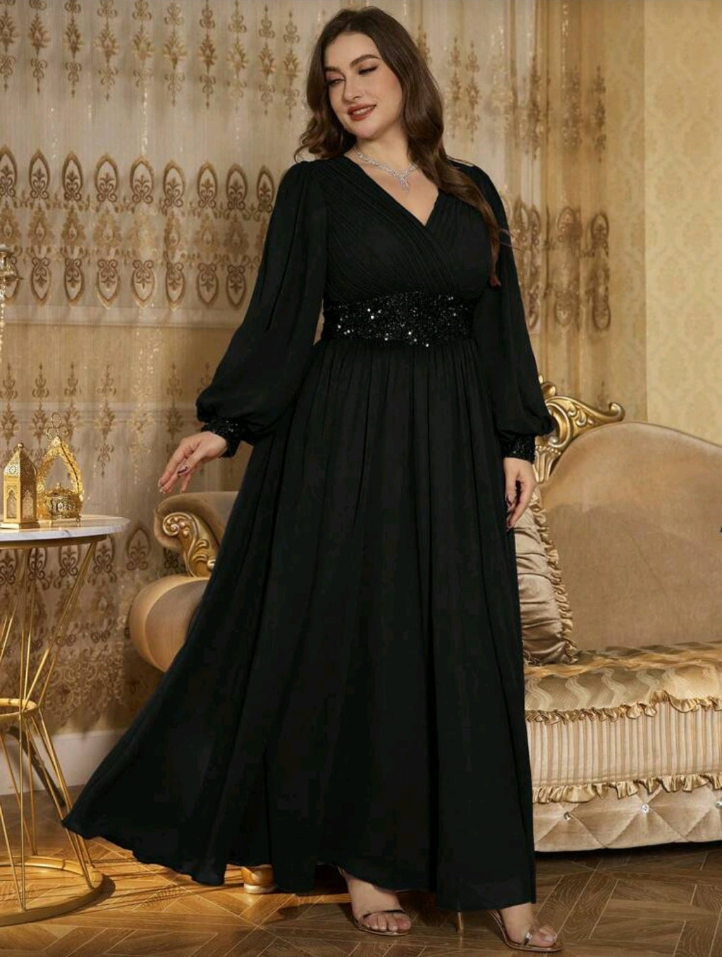 Vestido negro manga larga corte A
