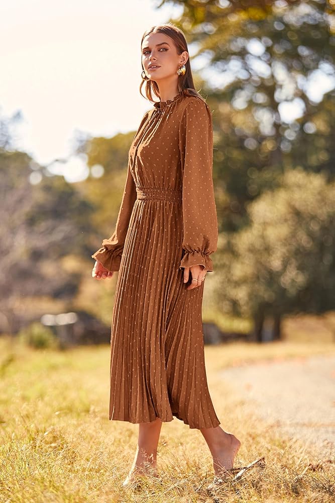 Vestido café claro plisado manga larga