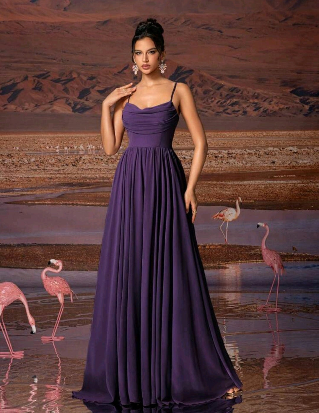 Vestido morado tirante delgado corte A