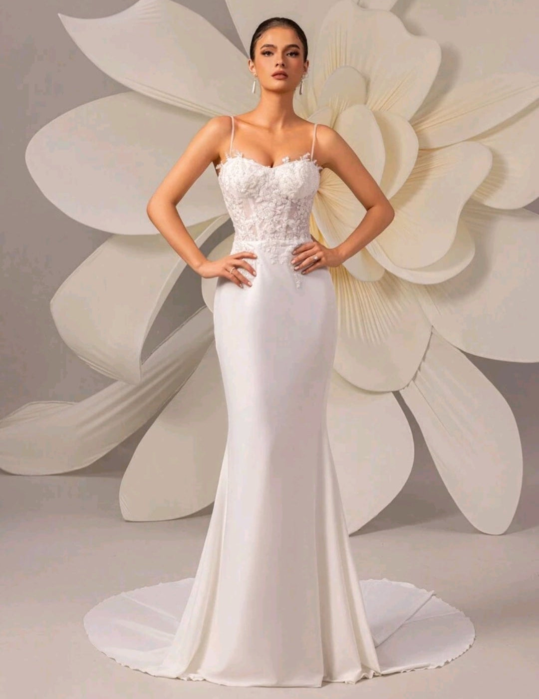 Vestido de Gala "Aura Floral" – Elegancia Sirena con Corsé Artesanal