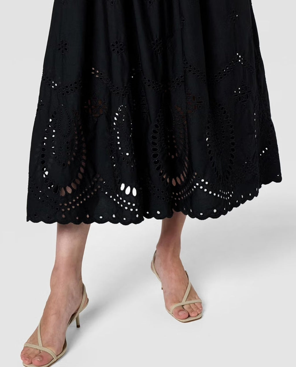 Vestido negro tirante delgado con bolsas invisibles 100% algodón