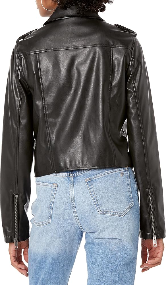 Jacket negra de cuero sintético