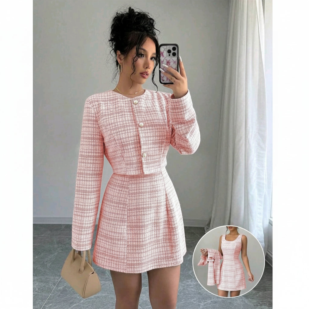 Vestido rosado con saco formal botones blancos