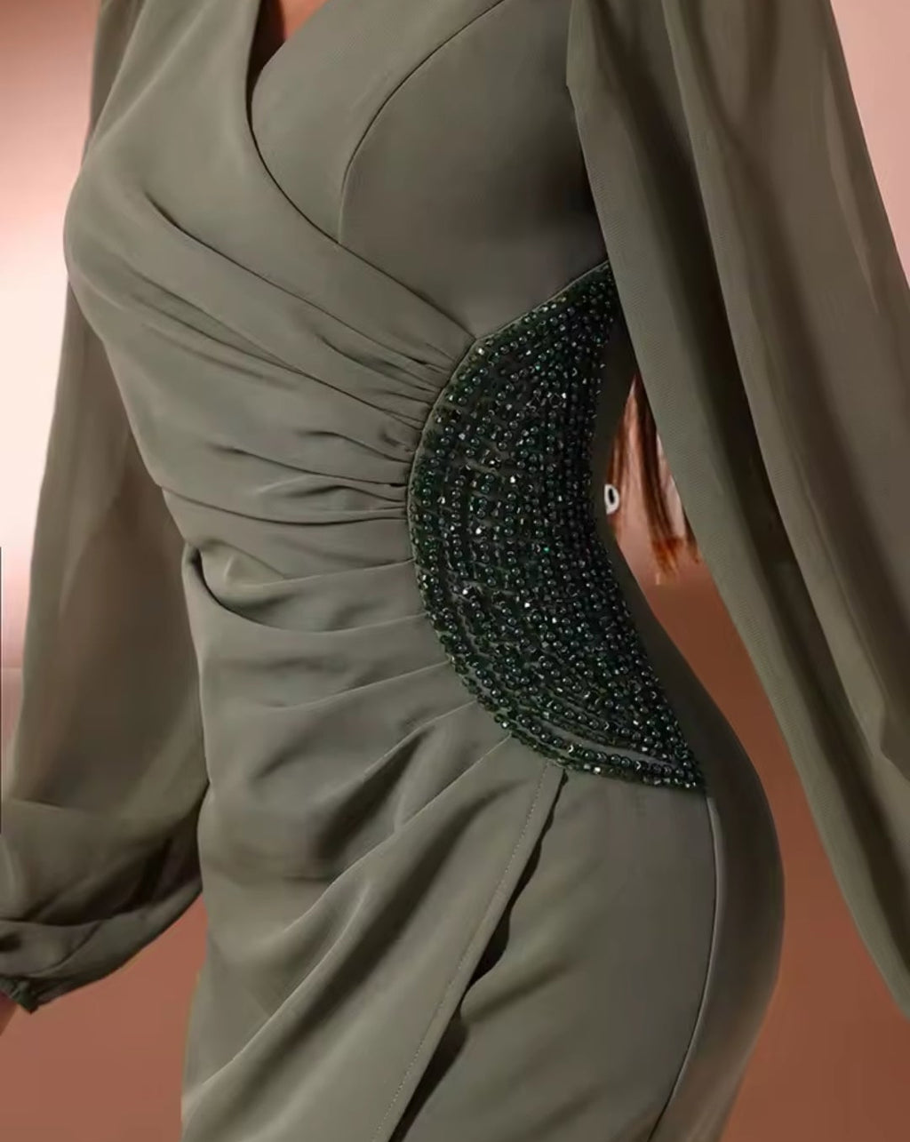 Vestido verde oliva manga larga