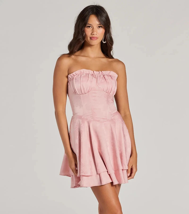 Vestido satinado straple