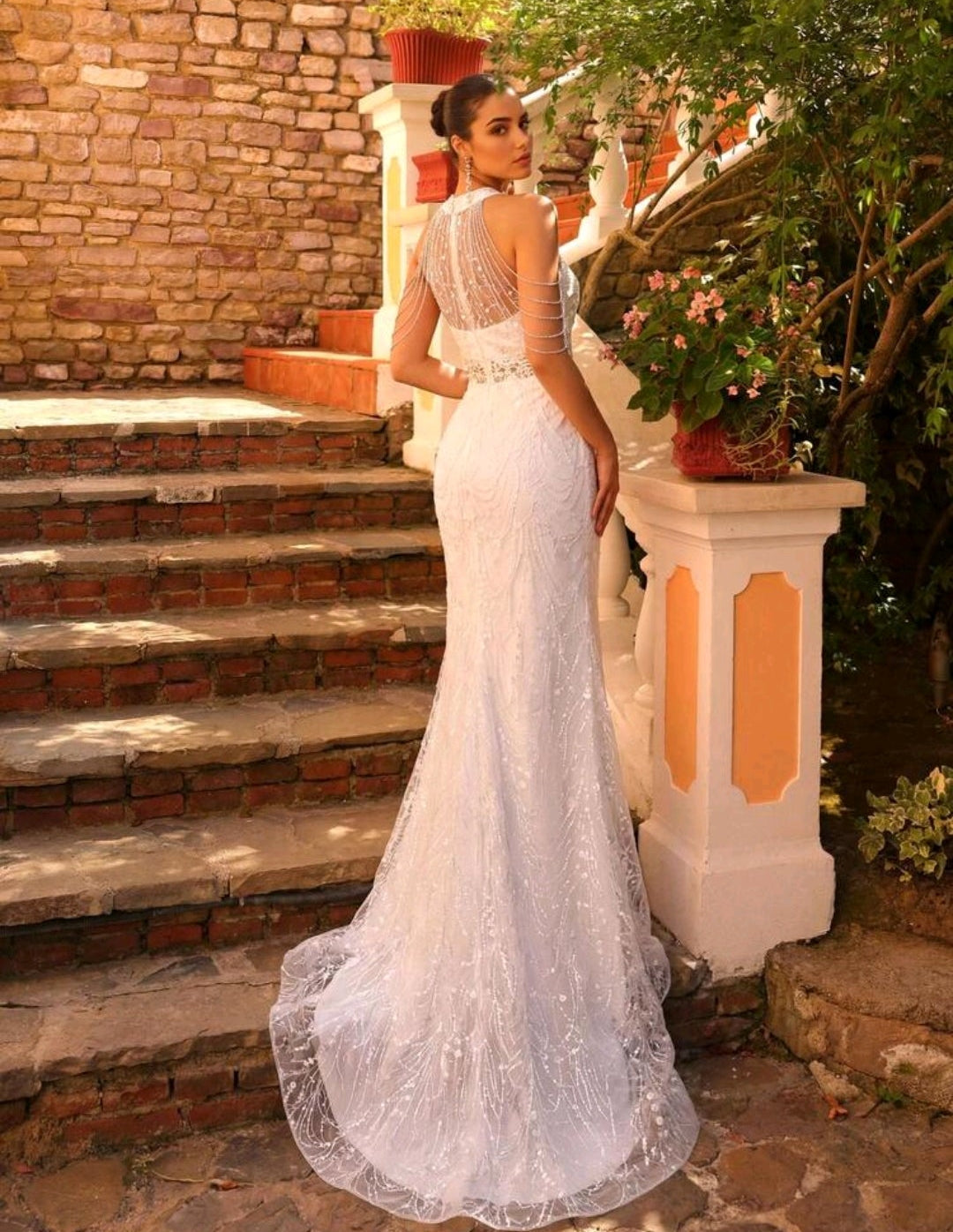 Vestido de Novia Estilo Sirena con Espalda de Ensueño y Detalles en Pedrería