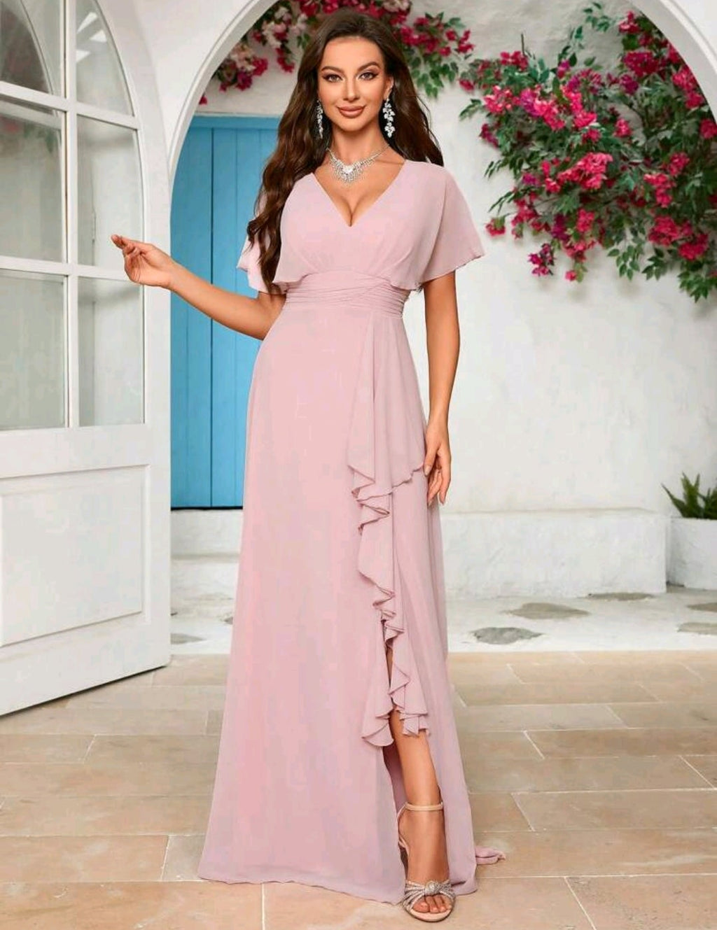 Vestido rosado manga corta con escote en V