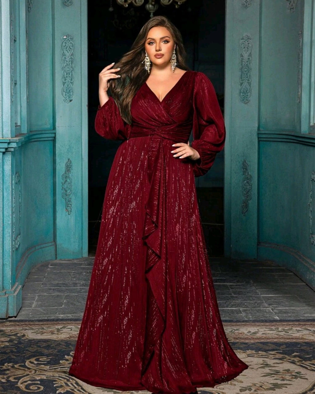 Vestido vino oscuro manga larga con brillo