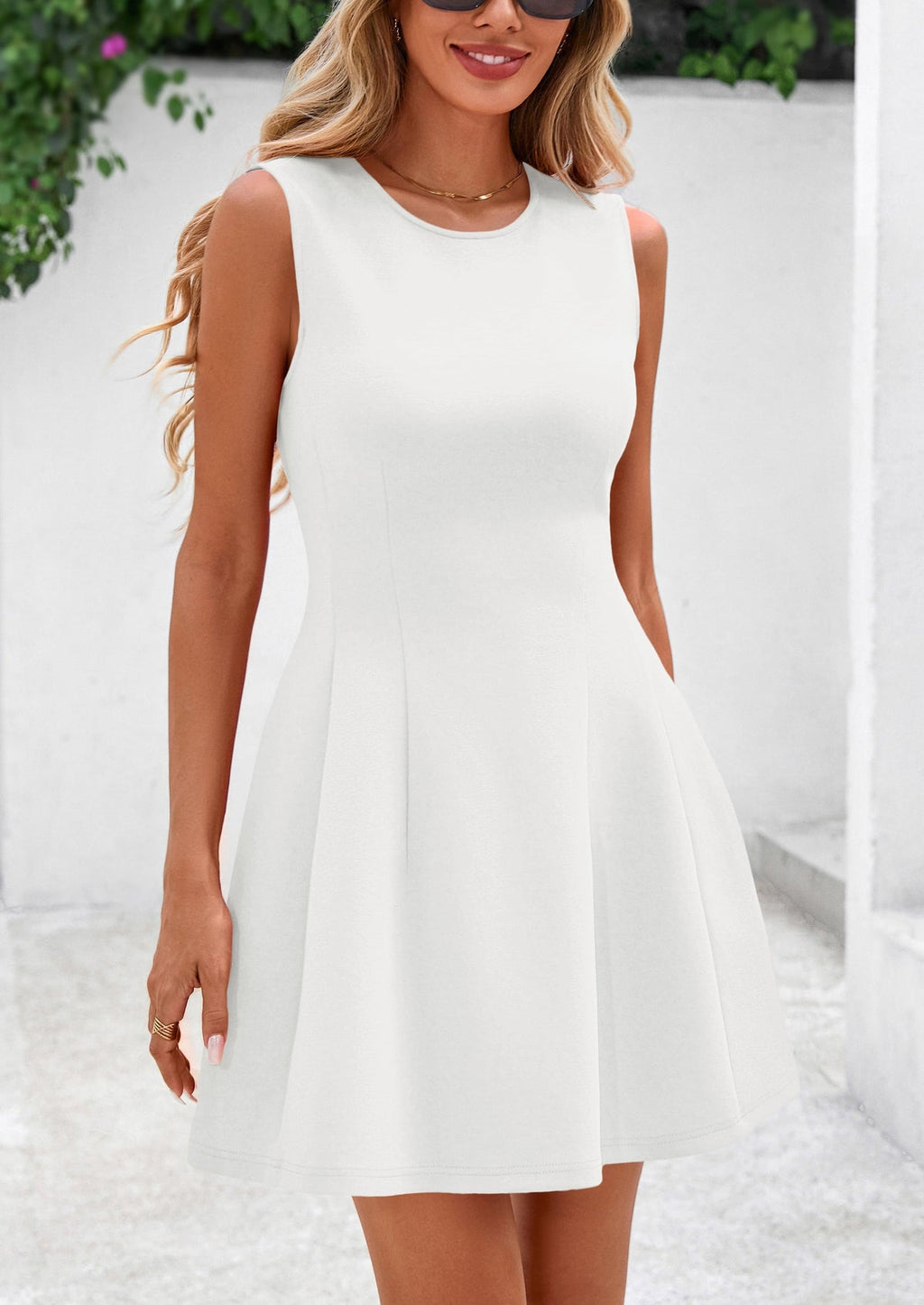 Vestido blanco formal mini sin manga corte A