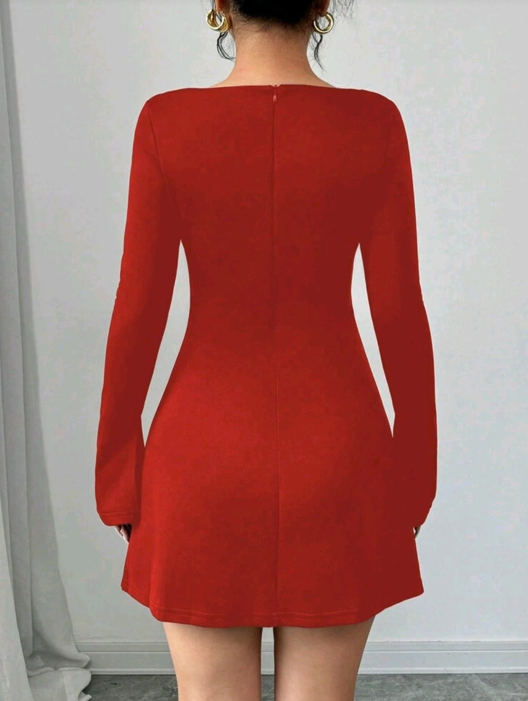 Vestido rojo manga larga corto