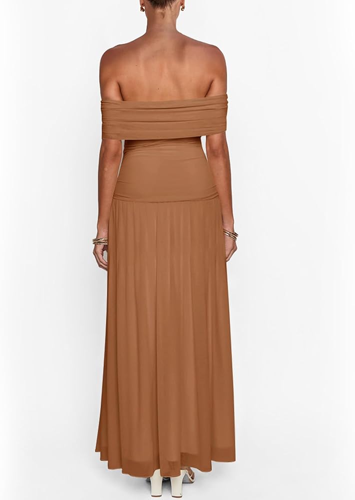Vestido café off-the-shoulder corte A
