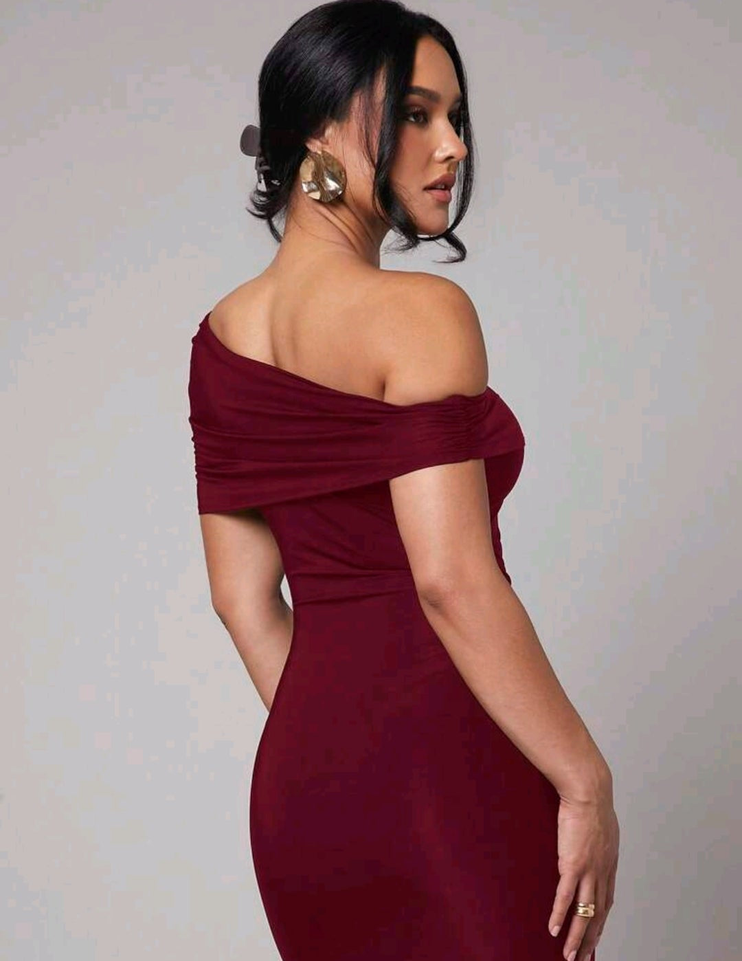 Vestido vino pegado al cuerpo stretch