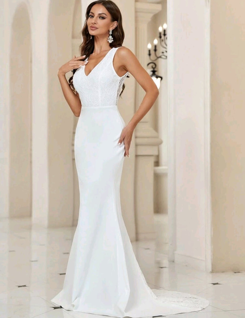 ELIZABETH - VESTIDO DE NOVIA SIRENA CON DETALLES DE ENCAJE