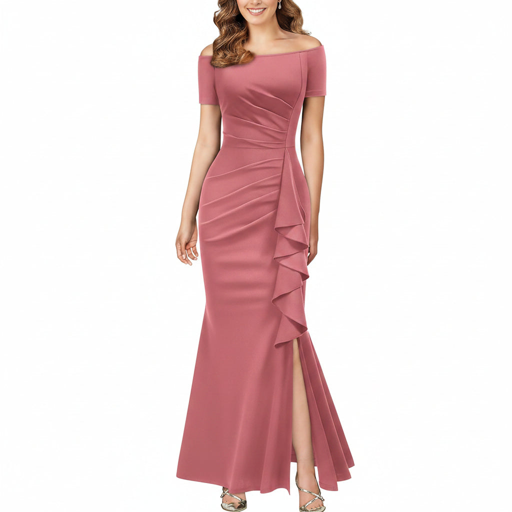 Vestido palo rosa off-the-shoulder con abertura lateral