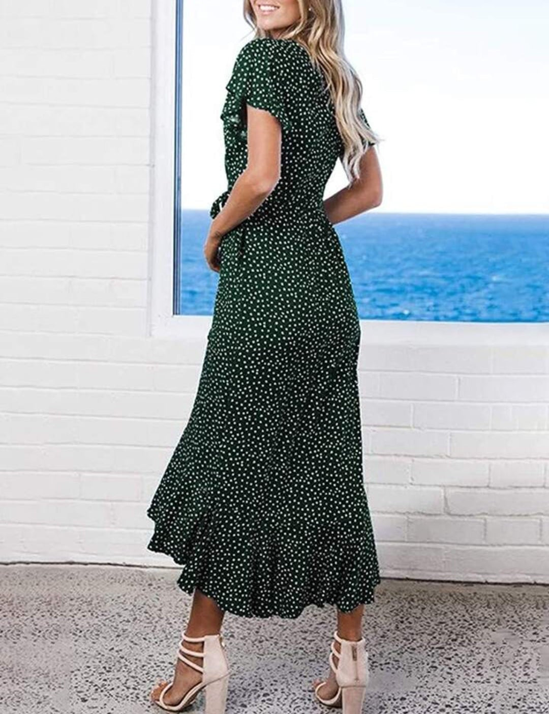 Vestido traslapado verde oscuro lunares blancos