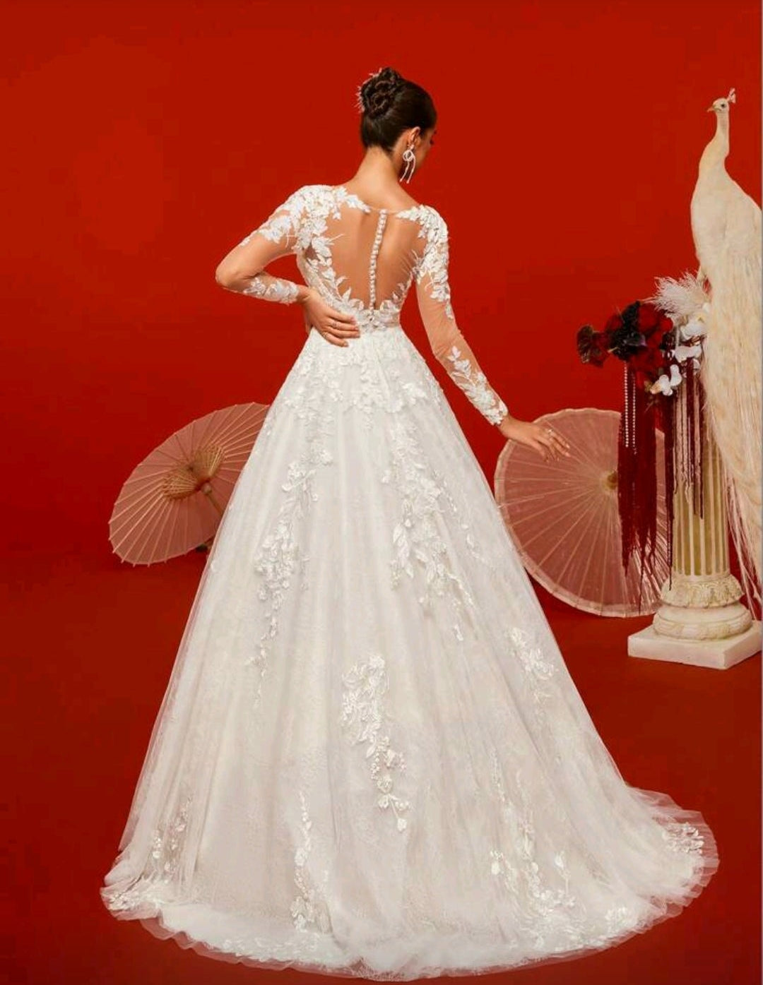 Vestido manga larga diseño clásico contemporáneo