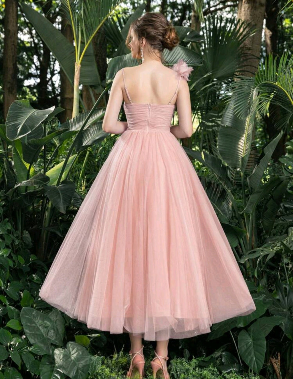 Vestido rosa claro de tul corte A