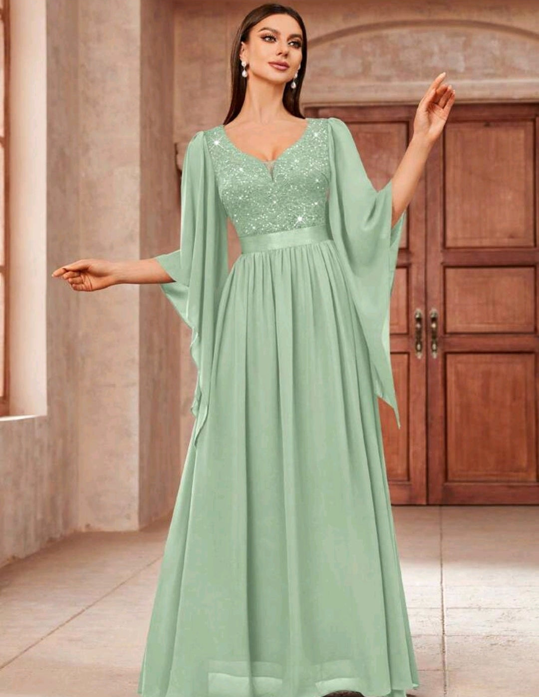 Vestido verde sage de encaje lentejuelas y falda chiffon