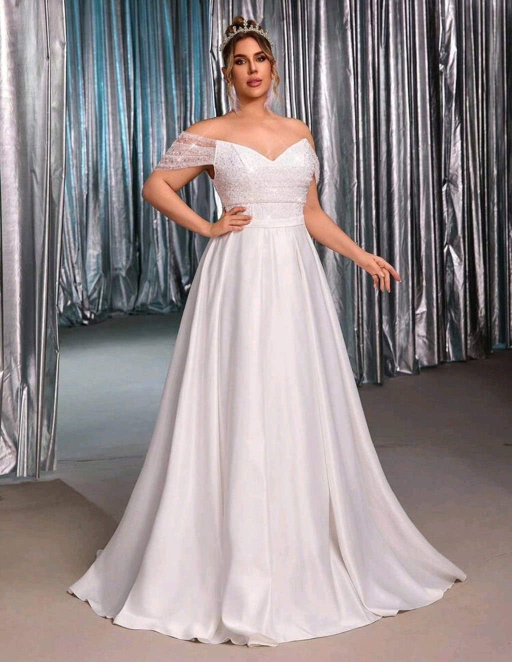 Vestido de Novia Estilo Princesa con Corpiño de Lentejuelas