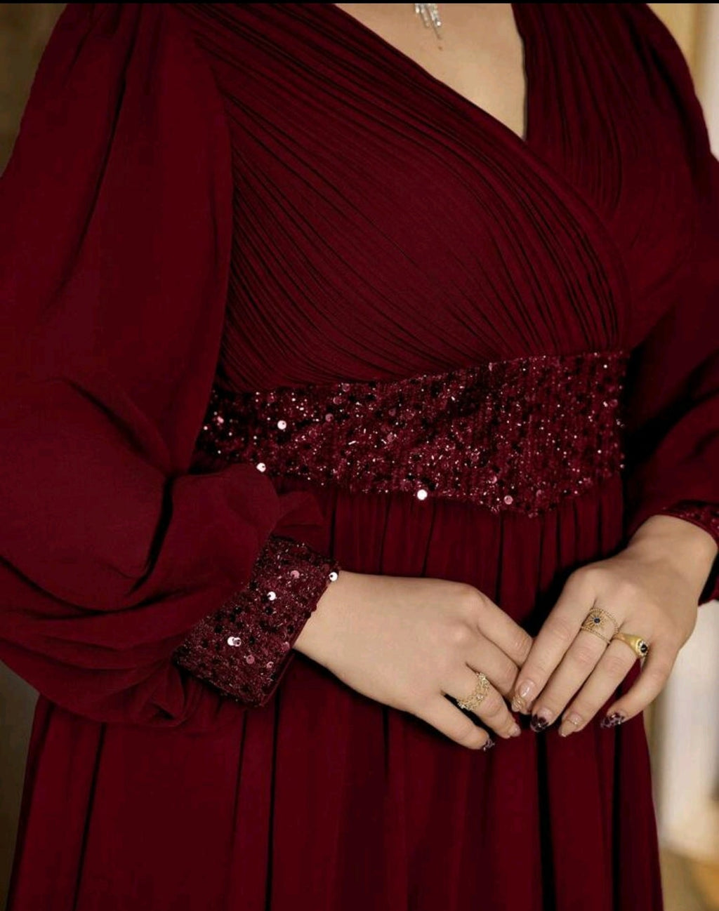 Vestido vino manga larga corte A
