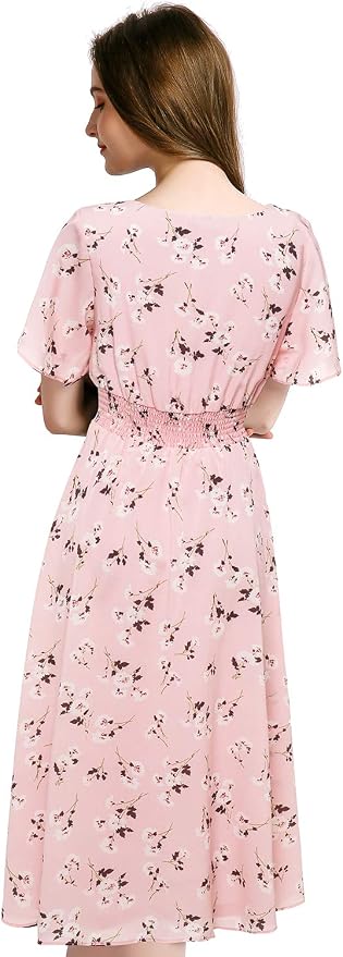 Vestido rosado con estampado floral midi