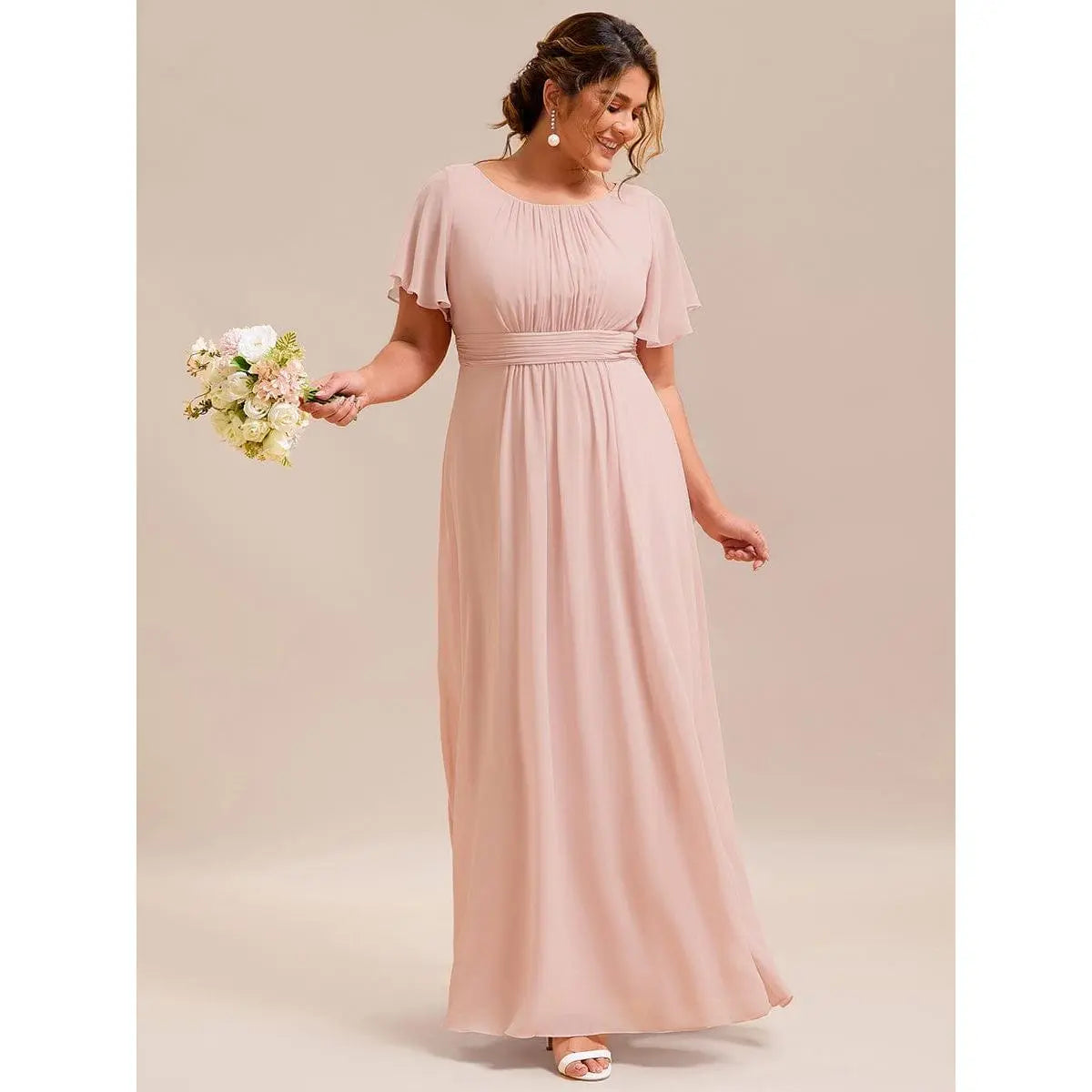 Vestido rosa claro manga corta con corte A en falda
