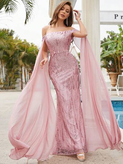 Vestido baby pink lentejuelas off-the-shoulder manga capa