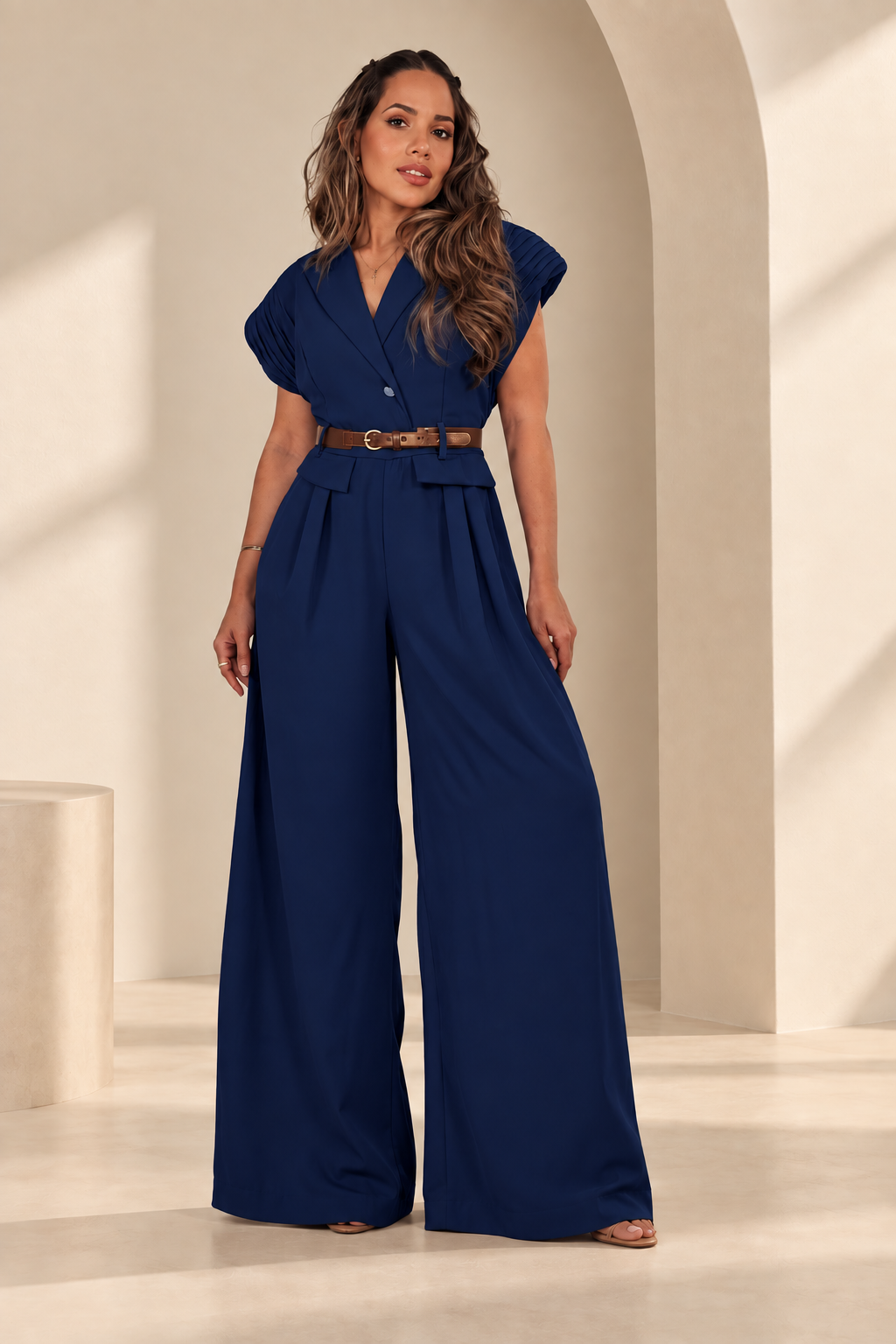 Enterizo azul marino formal manga estructurada incluye faja café