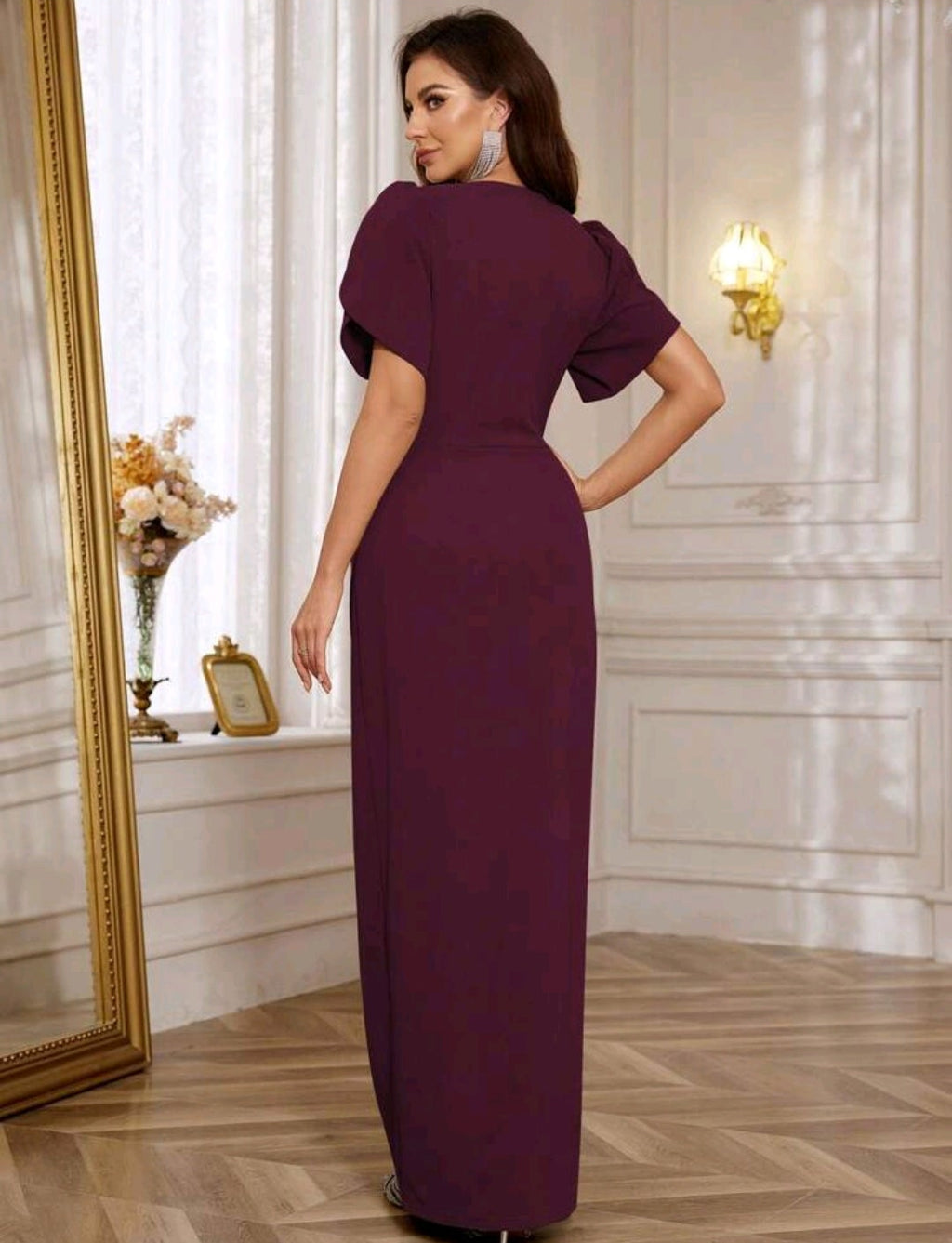 Vestido mangenta oscuro formal manga corta
